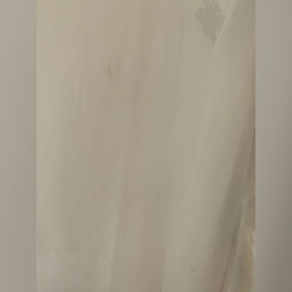 BCBGMaxAzria White V-Neck Long Sleeves Blouse - Picture 12 of 14